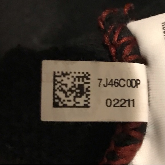 AEO Hoodie - Picture 9 of 9